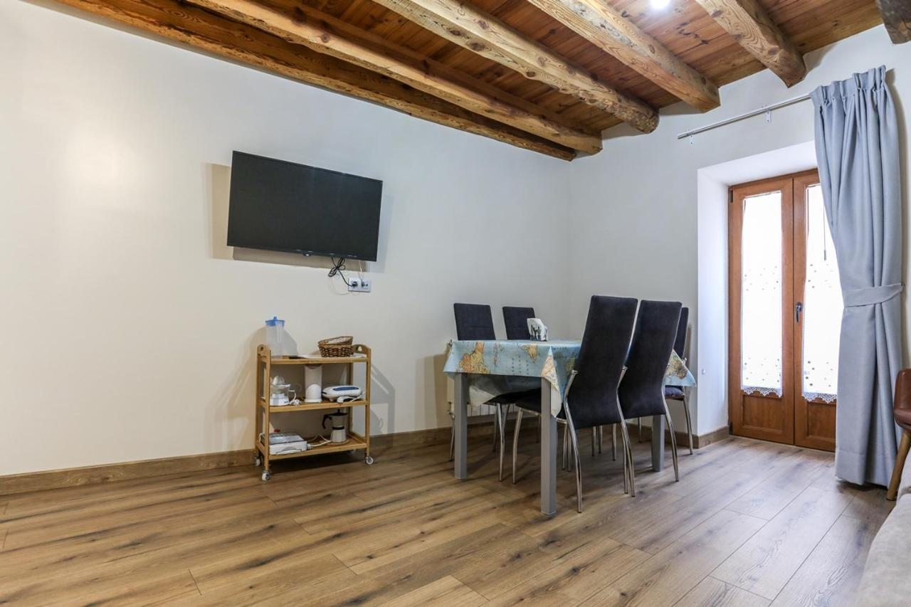 Apartamentos Turisticos Ribera Natura San Martin de Rubiales Εξωτερικό φωτογραφία